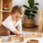 Montessori Spielzeug ab 2 Jahren: Passende Materialien und Spielideen