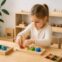 Montessori Spielzeug ab 3 Jahren: Welche Materialien jetzt gut passen